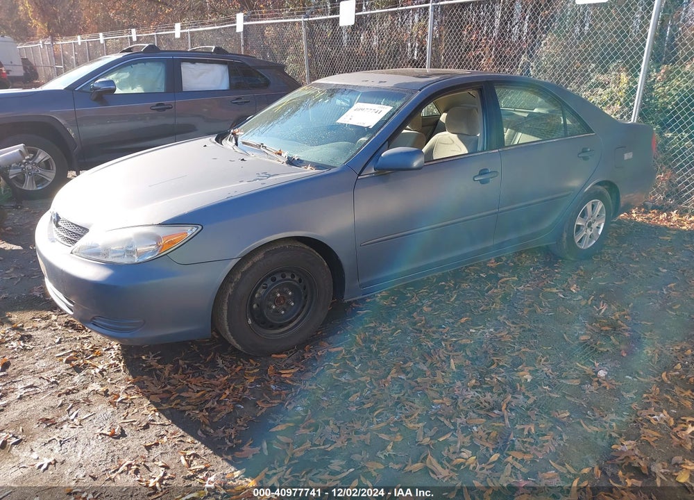 2002 TOYOTA CAMRY LE VIN: 4T1BE32K02U569352