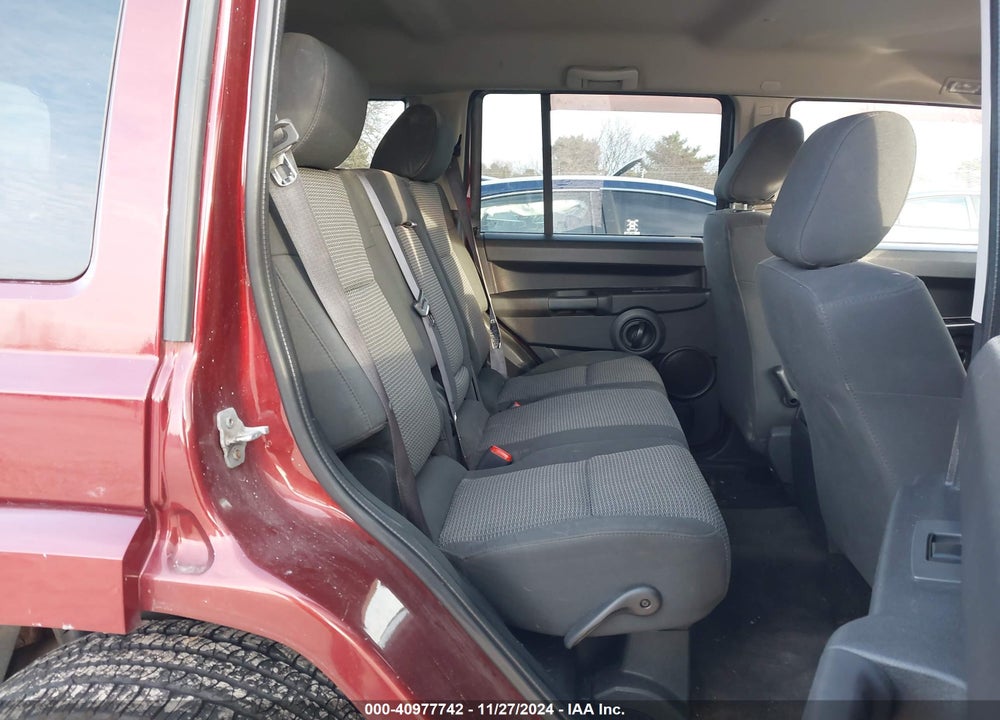 2008 JEEP COMMANDER SPORT VIN: 1J8HG48K28C173145