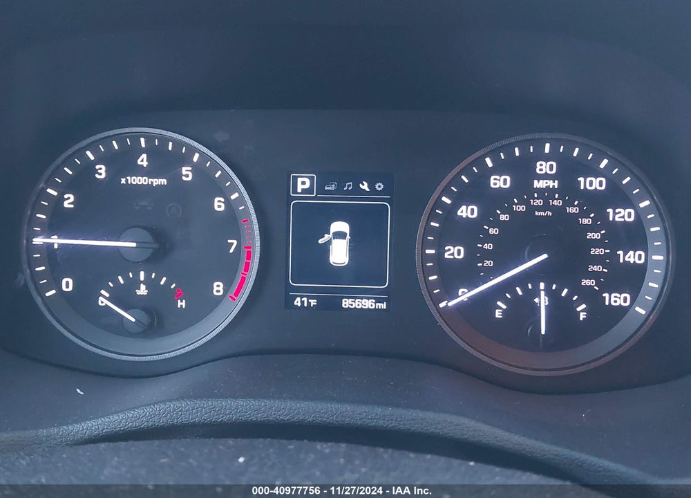 2017 HYUNDAI TUCSON SPORT VIN: KM8J3CA24HU306003