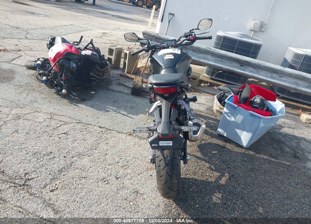 2024 HONDA CBF300 NA VIN: MLHNC555XR5401051