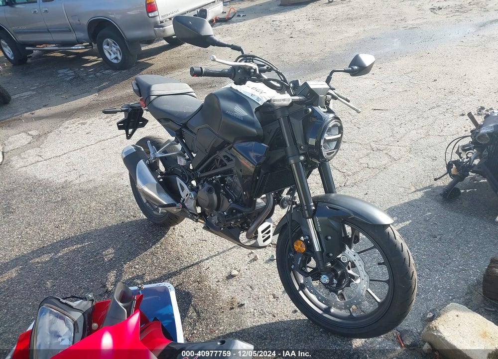 2024 HONDA CBF300 NA VIN: MLHNC555XR5401051