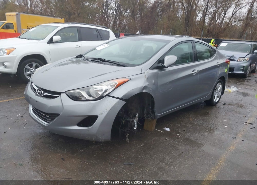 2013 HYUNDAI ELANTRA GLS VIN: KMHDH4AE9DU537892