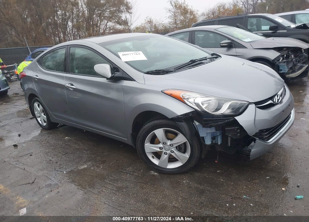 2013 HYUNDAI ELANTRA GLS VIN: KMHDH4AE9DU537892