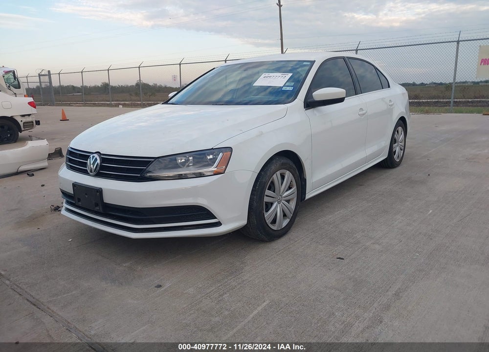 2017 VOLKSWAGEN JETTA 1.4T S VIN: 3VW2B7AJ1HM400593