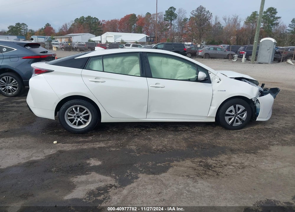 2017 TOYOTA PRIUS TWO VIN: JTDKBRFU3H3044599