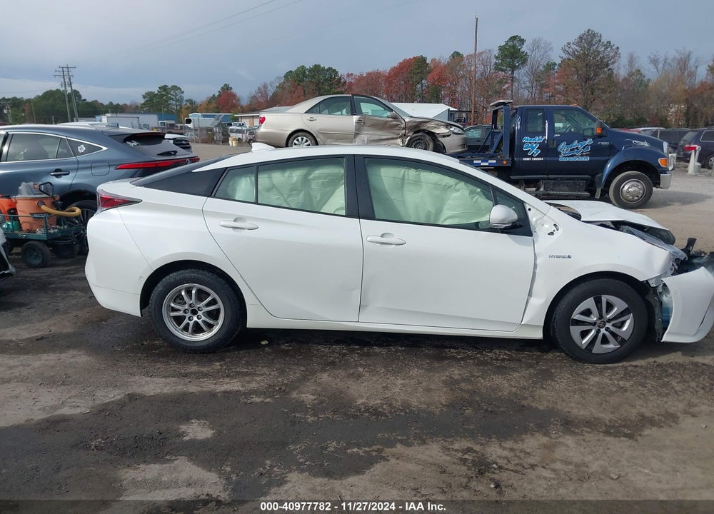 2017 TOYOTA PRIUS TWO VIN: JTDKBRFU3H3044599