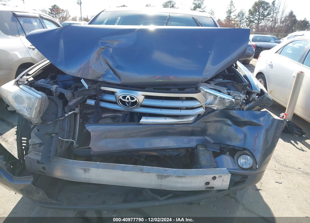2012 TOYOTA HIGHLANDER SE VIN: 5TDZA3EH1CS018741
