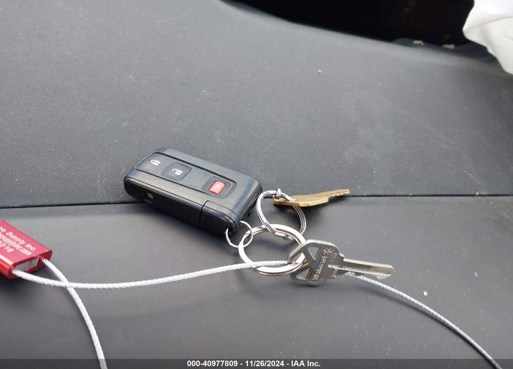 2004 TOYOTA PRIUS VIN: JTDKB20U540053476