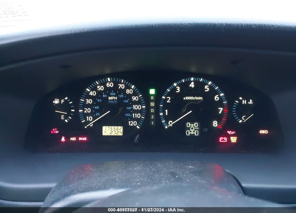 2004 NISSAN PATHFINDER VIN: JN8DR09Y64W913000