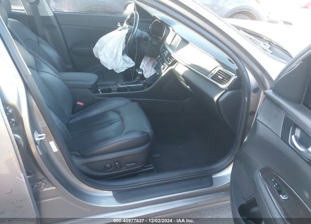 2018 KIA OPTIMA VIN: 5XXGU4L37JG260668