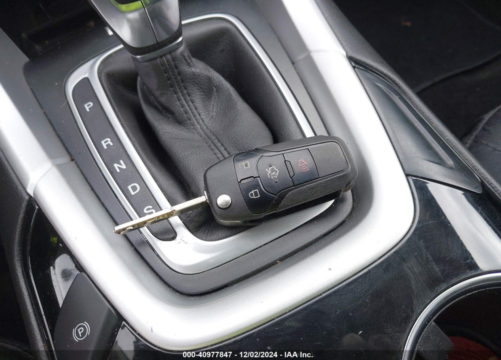 2014 FORD FUSION SE VIN: 3FA6P0H71ER388182