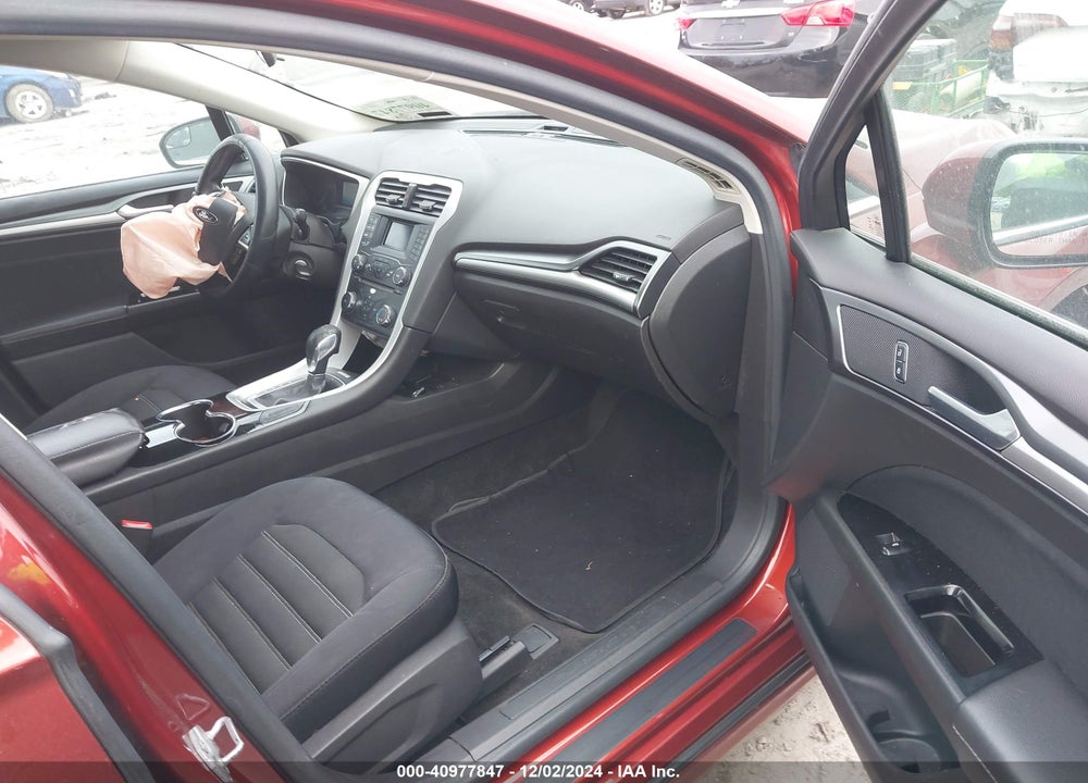 2014 FORD FUSION SE VIN: 3FA6P0H71ER388182