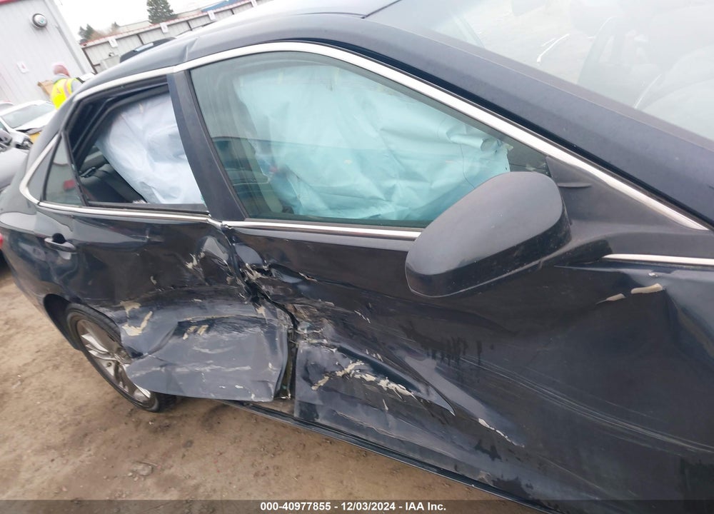 2017 TOYOTA CAMRY SE VIN: 4T1BF1FK7HU378127
