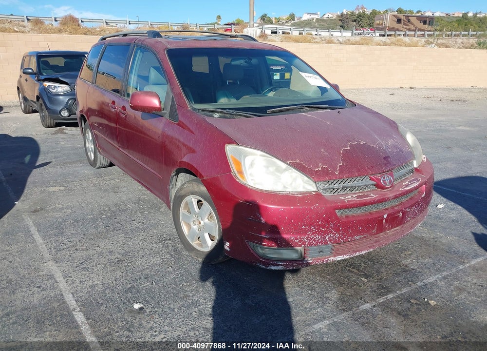 2004 TOYOTA SIENNA XLE VIN: 5TDZA22C94S124522