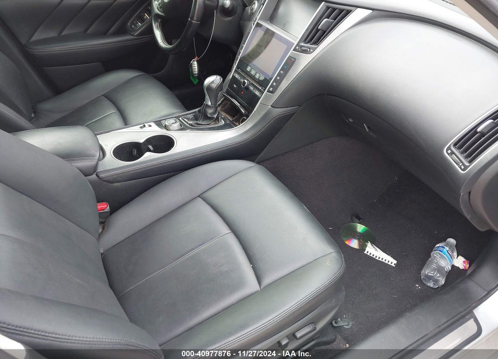 2017 INFINITI Q50 3.0T SIGNATURE EDITION VIN: JN1EV7AP6HM741515