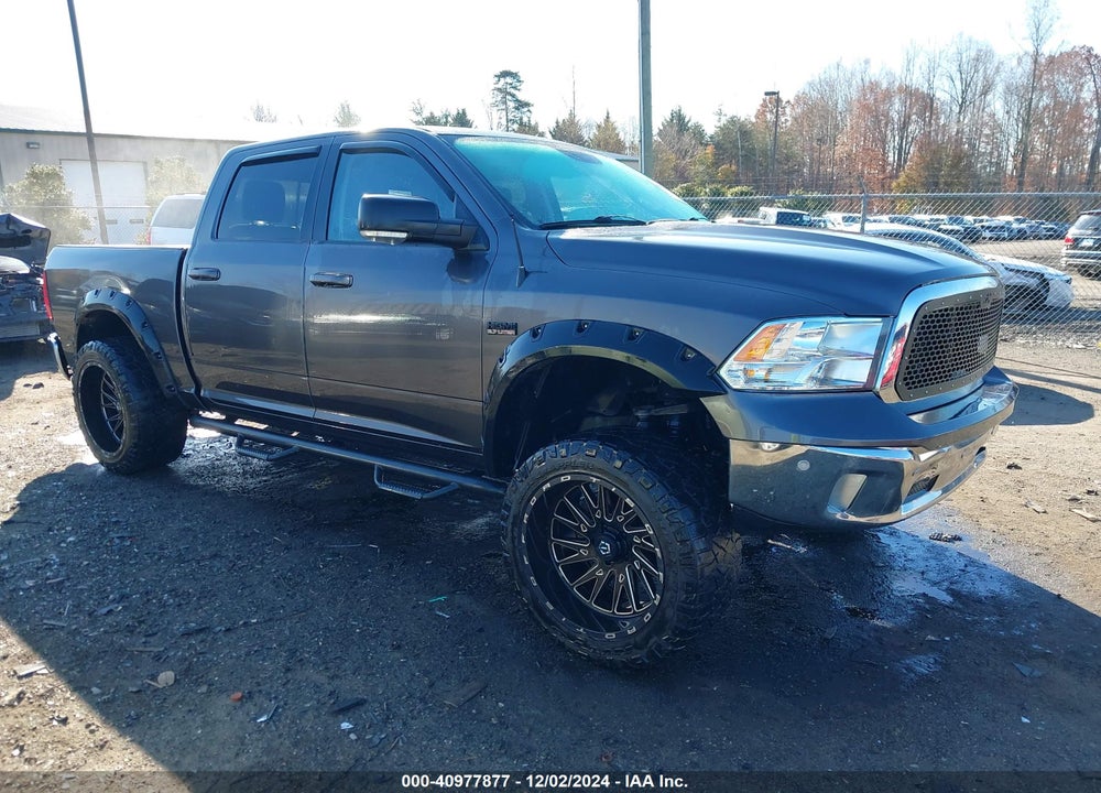 2019 RAM 1500 CLASSIC BIG HORN 4X4 5'7 BOX VIN: 1C6RR7LT2KS708311