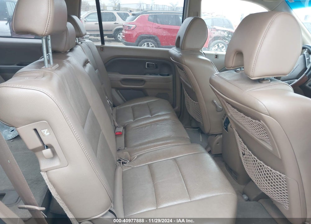 2008 HONDA PILOT EX-L VIN: 5FNYF18708B030217