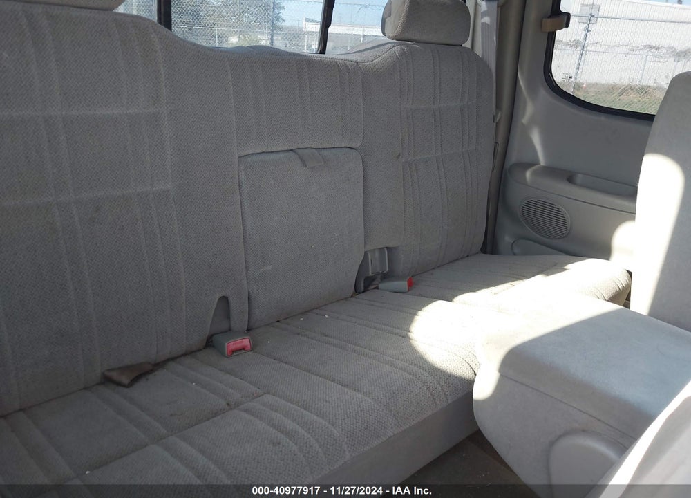 2001 TOYOTA TUNDRA SR5 V8 VIN: 5TBRT34181S162887