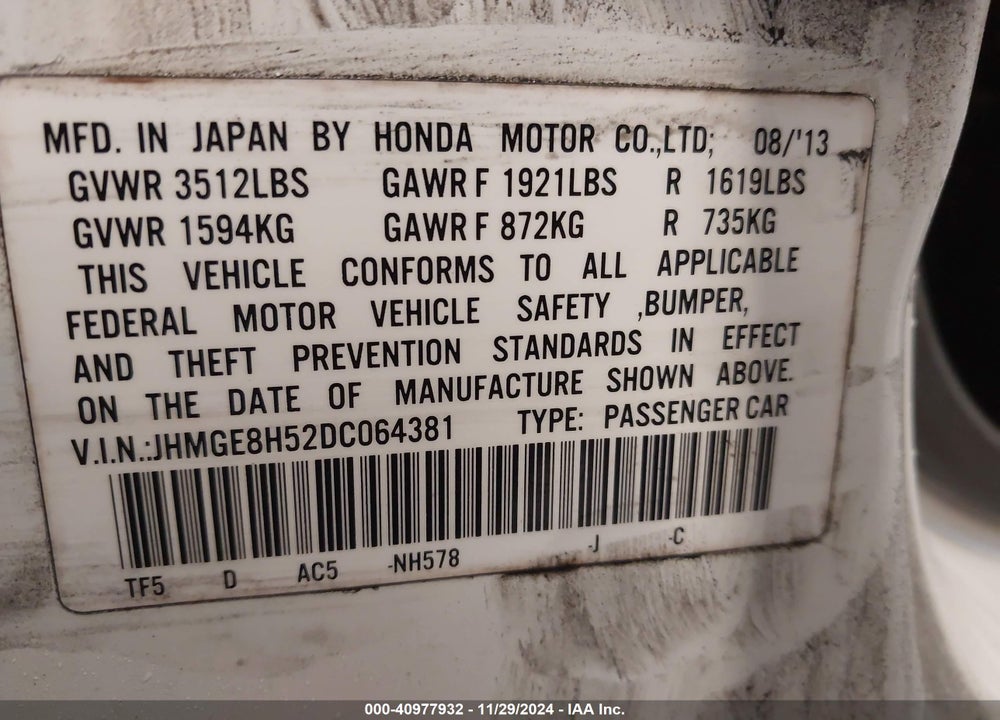 2013 HONDA FIT VIN: JHMGE8H52DC064381