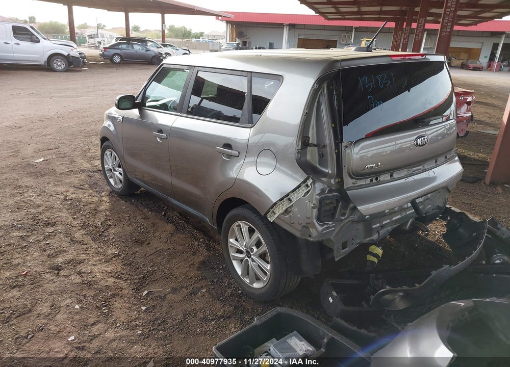 2018 KIA SOUL VIN: KNDJP3A5XJ7599963