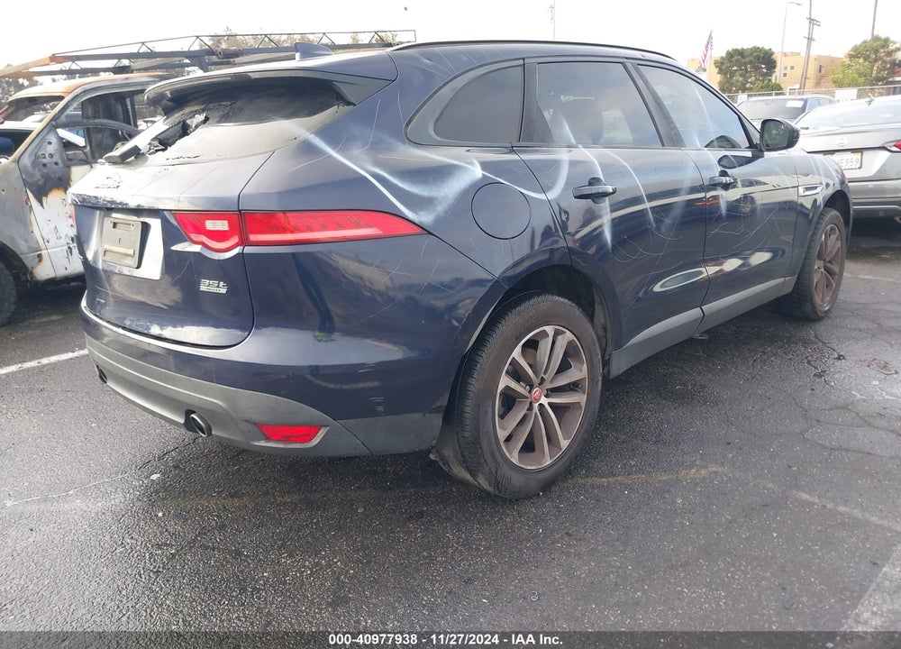 2017 JAGUAR F-PACE 35T PREMIUM VIN: SADCJ2BV7HA892868