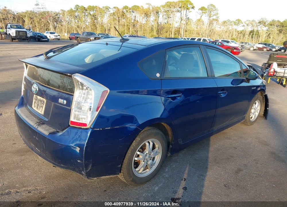 2011 TOYOTA PRIUS TWO VIN: JTDKN3DU4B1466326