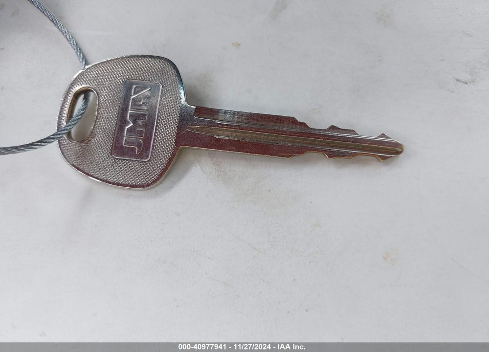 2005 HYUNDAI ELANTRA GLS/GT VIN: KMHDN46D65U029597
