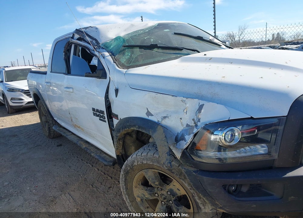 2019 RAM 1500 CLASSIC VIN: 1C6RR7LT5KS660562