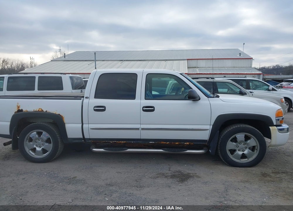 2006 GMC SIERRA 1500 SLT VIN: 2GTEK13T561238838