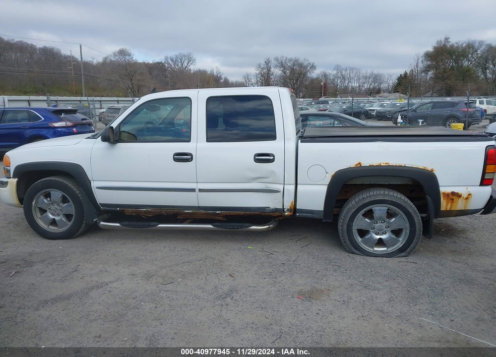 2006 GMC SIERRA 1500 SLT VIN: 2GTEK13T561238838
