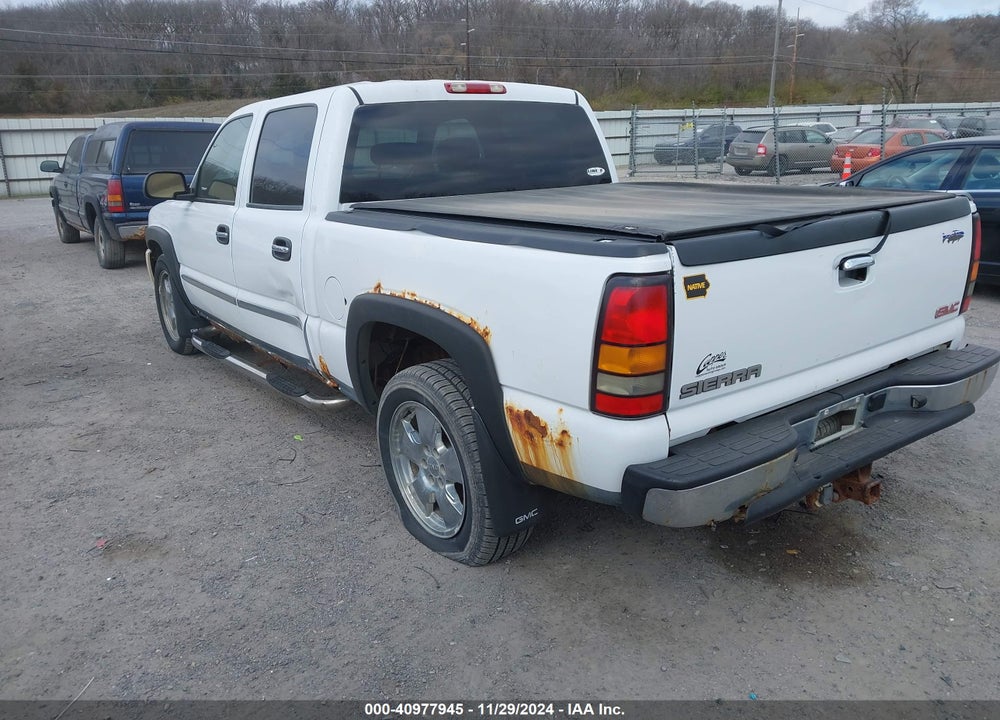2006 GMC SIERRA 1500 SLT VIN: 2GTEK13T561238838