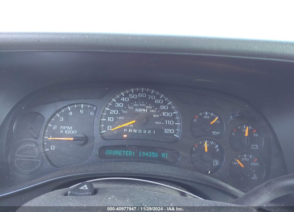 2006 CHEVROLET SUBURBAN 1500 LS VIN: 3GNFK16Z26G216685