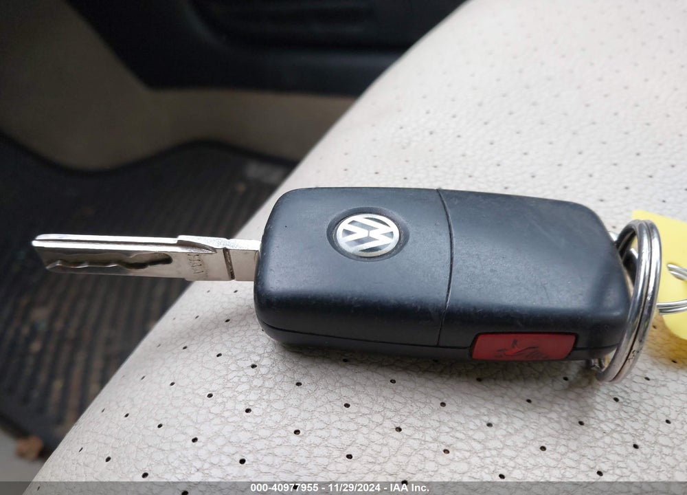 2013 VOLKSWAGEN JETTA 2.5L SE VIN: 3VWDX7AJ8DM295412