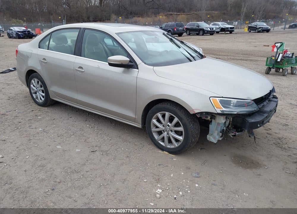 2013 VOLKSWAGEN JETTA 2.5L SE VIN: 3VWDX7AJ8DM295412