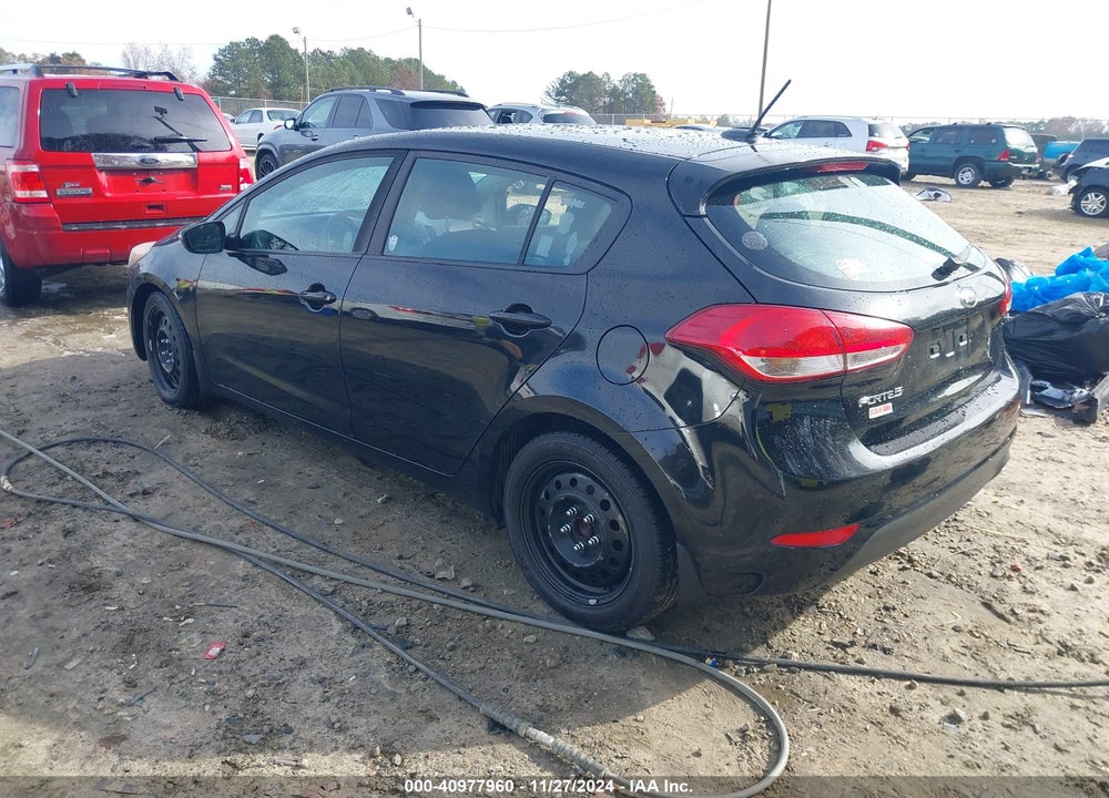 2016 KIA FORTE VIN: KNAFK5A86G5570973