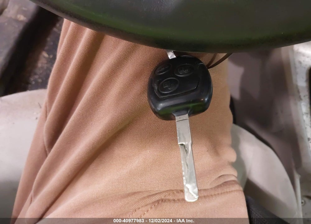 2014 FORD FIESTA VIN: 3FADP4EJ4EM106077