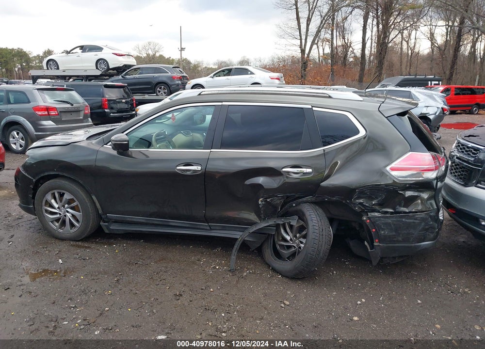 2015 NISSAN ROGUE SL VIN: 5N1AT2MV9FC823655