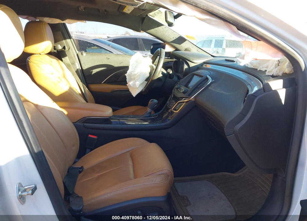 2016 BUICK LACROSSE PREMIUM II VIN: 1G4GF5G39GF198347