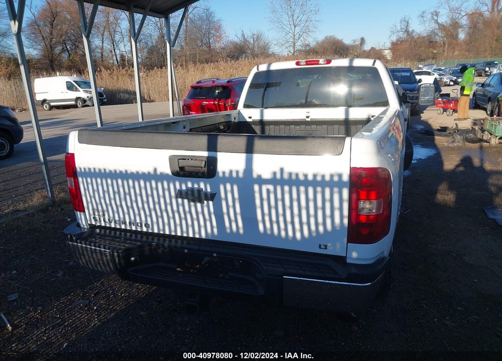 2008 CHEVROLET SILVERADO 2500HD LT1 VIN: 1GCHK29K88E110029