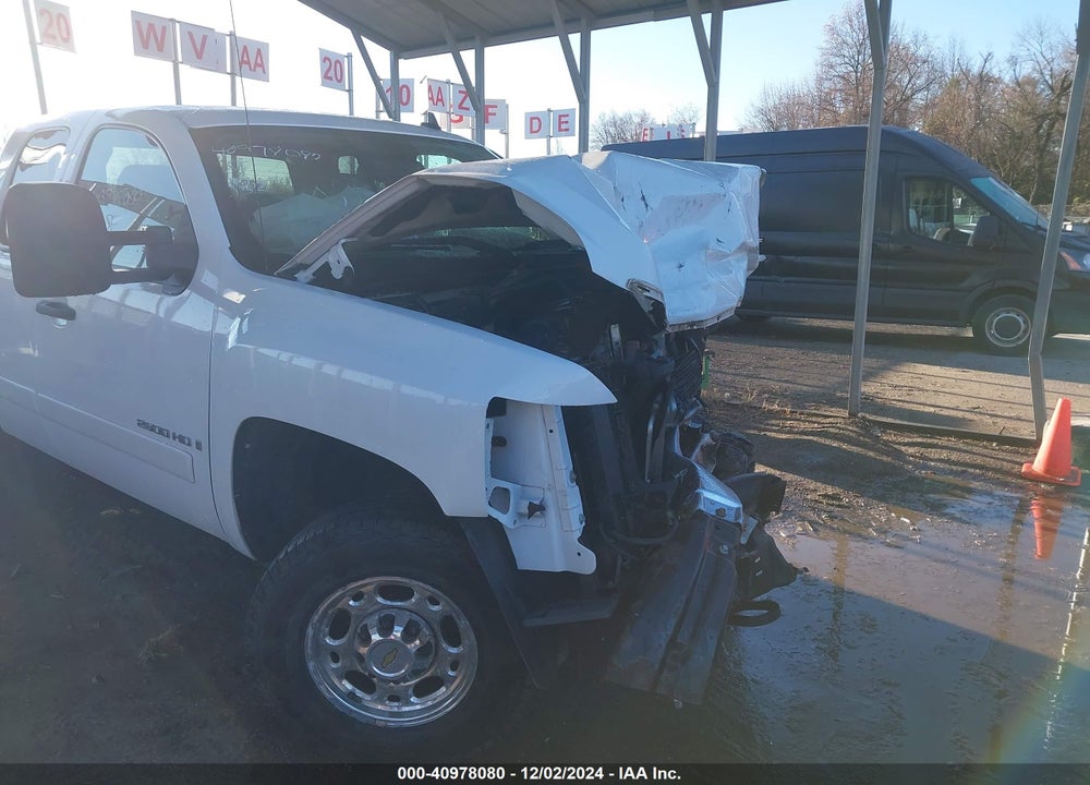 2008 CHEVROLET SILVERADO 2500HD LT1 VIN: 1GCHK29K88E110029