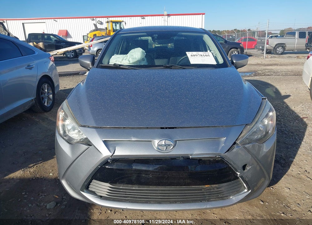 2016 SCION IA VIN: 3MYDLBZV7GY137621