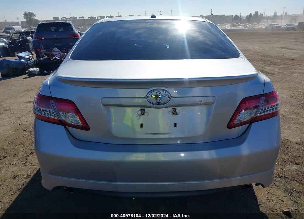 2010 TOYOTA CAMRY SE VIN: 4T1BF3EK7AU012039
