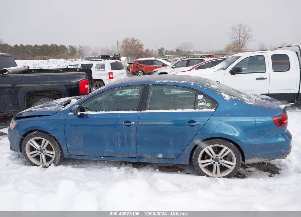 2017 VOLKSWAGEN JETTA 1.4T S VIN: 3VW2B7AJXHM379064