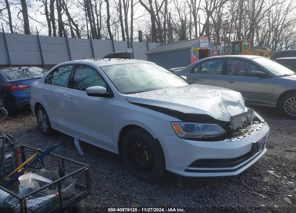 2016 VOLKSWAGEN JETTA 1.4T SE VIN: 3VWD67AJ9GM373820