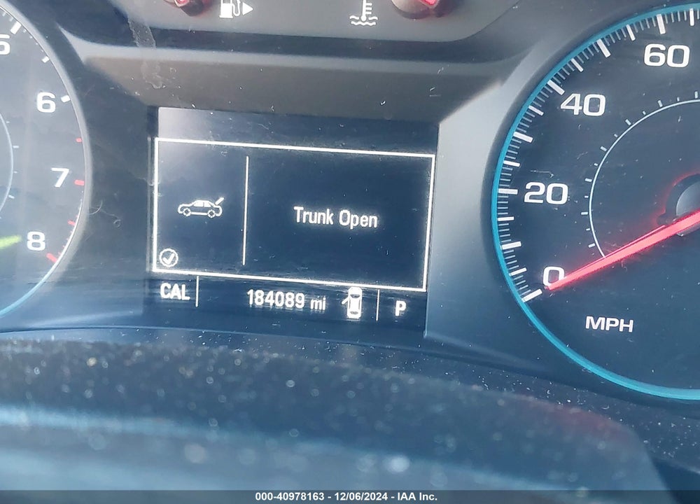 2018 CHEVROLET MALIBU VIN: 1G1ZD5ST5JF249563
