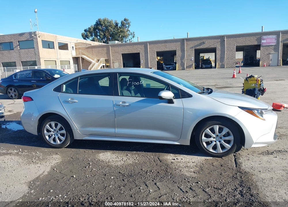 2024 TOYOTA COROLLA LE VIN: 5YFB4MDE2RP164167