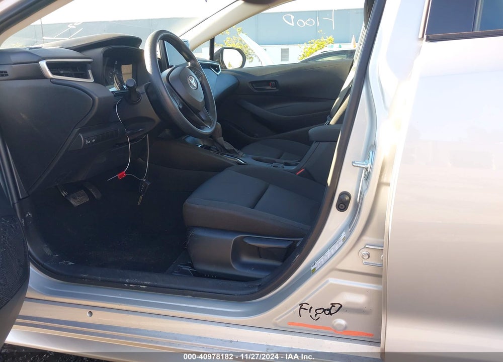 2024 TOYOTA COROLLA LE VIN: 5YFB4MDE2RP164167