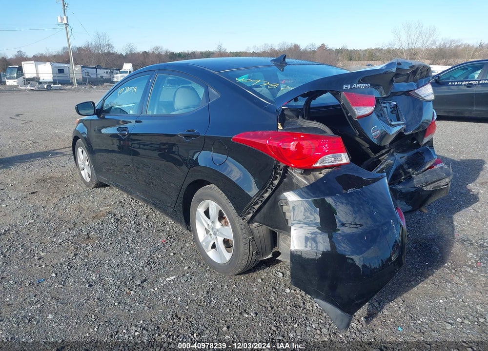 2013 HYUNDAI ELANTRA GLS VIN: 5NPDH4AE1DH363315
