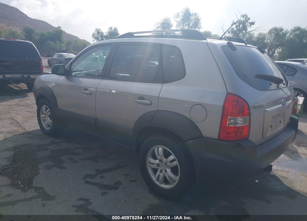 2006 HYUNDAI TUCSON GLS/LIMITED VIN: KM8JN72D86U355798