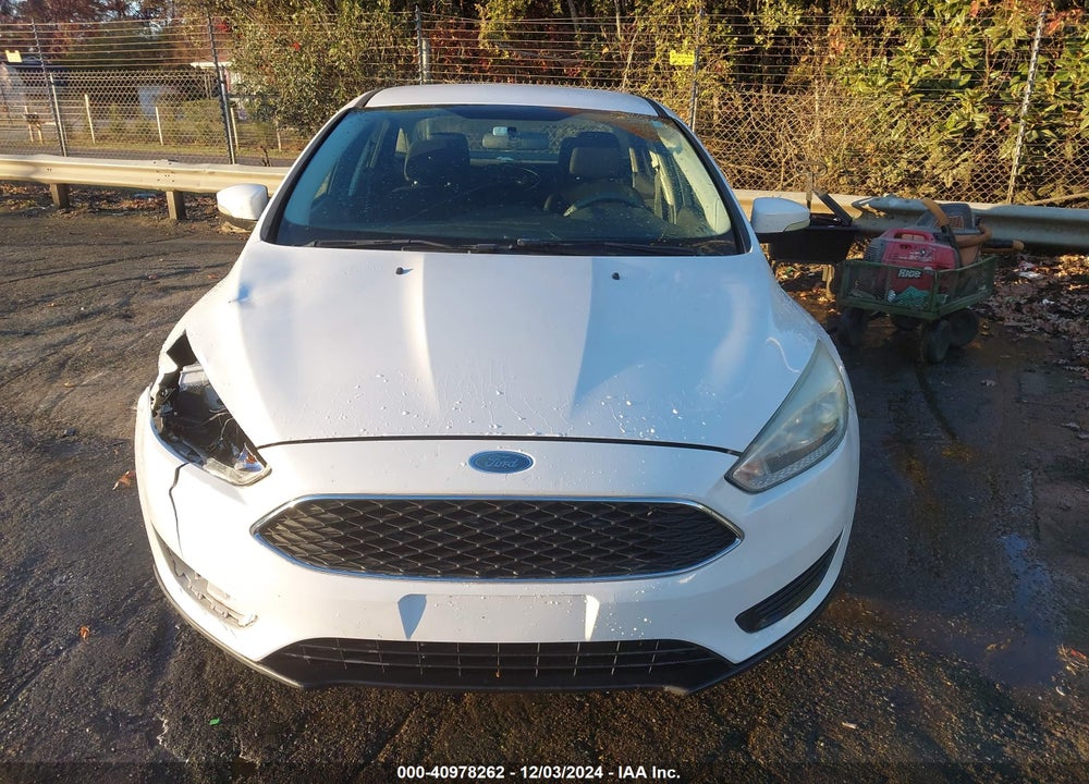 2015 FORD FOCUS SE VIN: 1FADP3F22FL282677